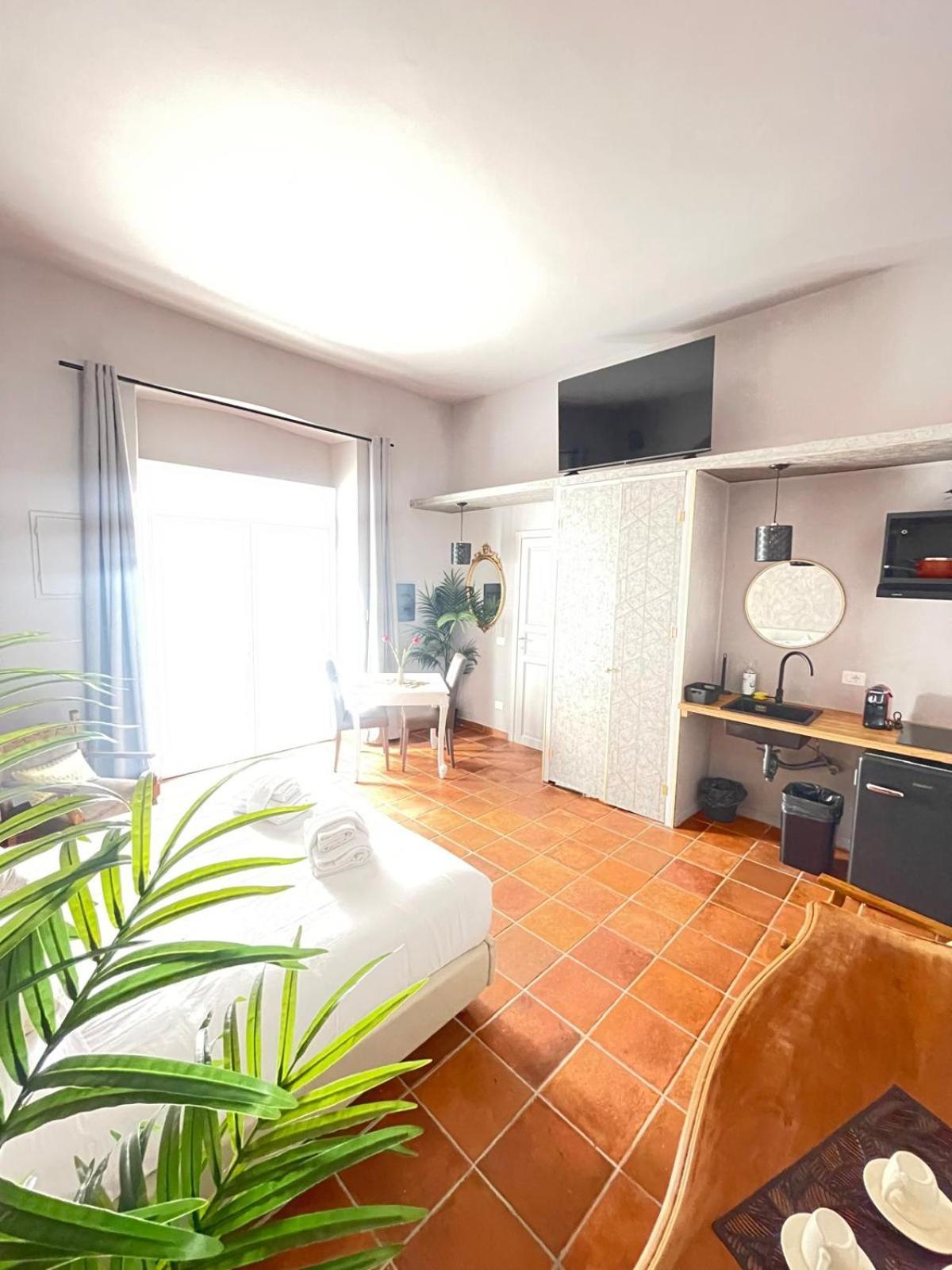 Lucilla'S Suite San Pietro Station 로마 외부 사진